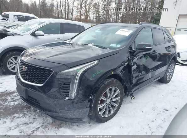 1GYFZFR49MF081716 2021 CADILLAC XT4 Черный Вид спереди