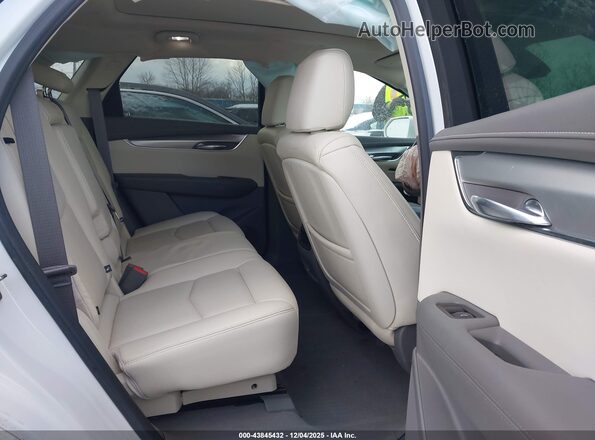 1GYKNDRS3JZ232153 2018 CADILLAC XT5 Белый 