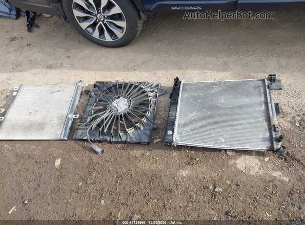 1GYKPCRS3LZ213626 2020 CADILLAC OTHER Black Սարքավորումների վահանակի տեսք