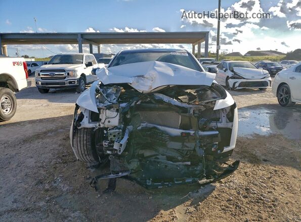 1GYKPMRL6RZ140968 2024 CADILLAC OTHER White Widok z przodu