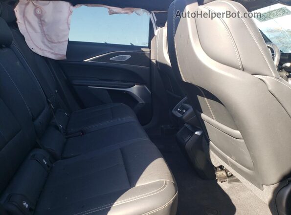 1GYKPRRL0RZ113293 2024 CADILLAC OTHER Silver Սալոնի հետևի տեսք