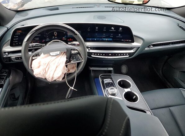 1GYKPSRL5RZ124944 2024 CADILLAC OTHER Silver Вид панелі приладів
