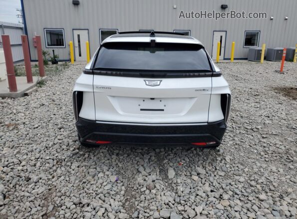 1GYKPSRL5RZ133448 2024 CADILLAC OTHER White უკანა ხედი