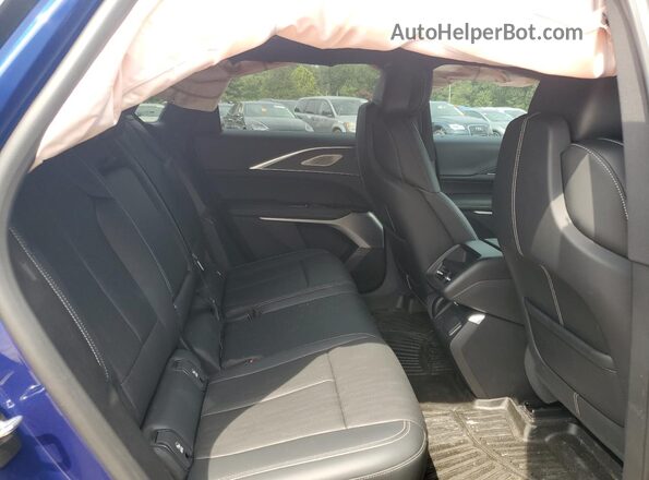1GYKPVRK3RZ111781 2024 CADILLAC OTHER Blue Вид задньої частини салону