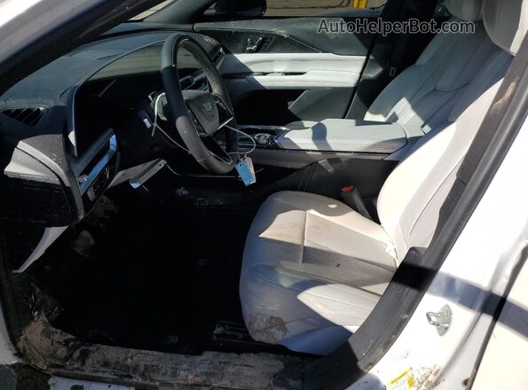 1GYKPVRL3RZ119808 2024 CADILLAC OTHER White Vista interior delantera