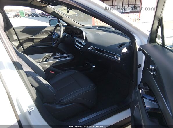 1GYKPVRL7RZ121464 2024 CADILLAC OTHER Белый Вид салона спереди