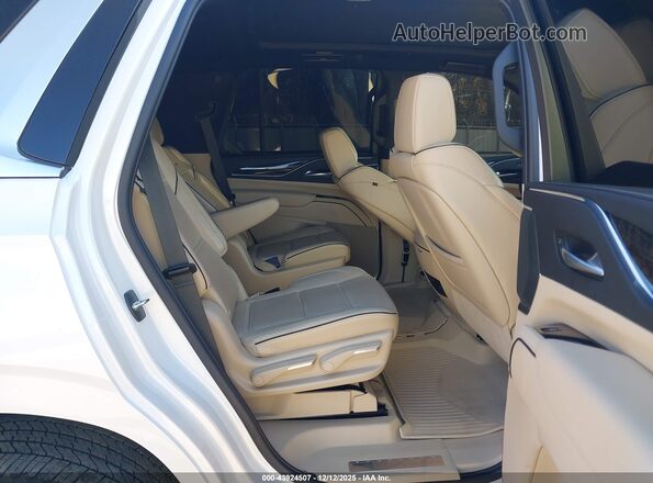 1GYS4BKLXPR371330 2023 CADILLAC ESCALADE White VIN կոդի պիտակի տեսք