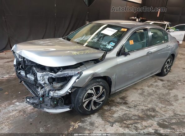 1HGCR2F31HA264013 2017 HONDA ACCORD Silver Առջևի ձախ երեք քառորդ տեսարան