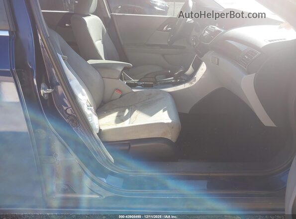 1HGCR2F32HA225026 2017 HONDA ACCORD Blue Widok wnętrza z przodu