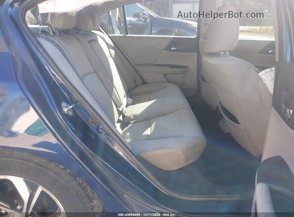 1HGCR2F32HA225026 2017 HONDA ACCORD Blue Widok naklejki z numerem VIN