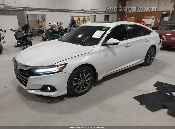 1HGCV1F5XNA025658 2022 HONDA ACCORD White Front left