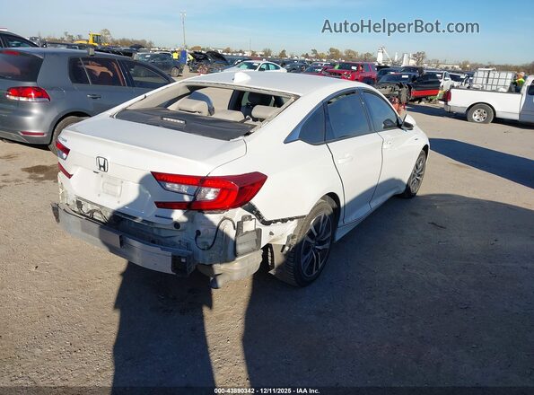 1HGCV3F57JA016471 2018 HONDA ACCORD HYBRID Белый 