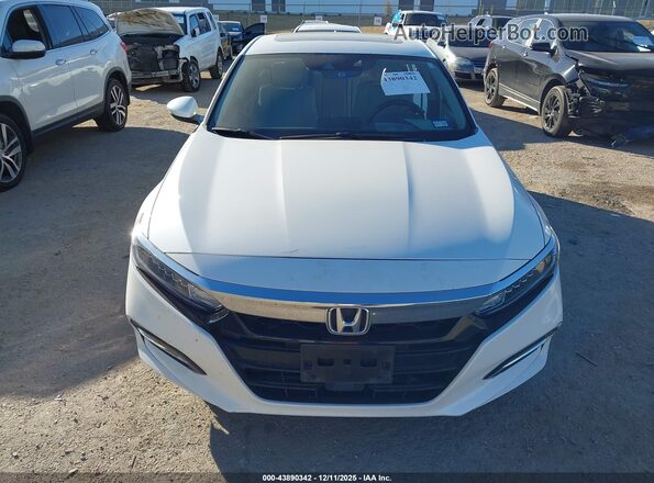 1HGCV3F57JA016471 2018 HONDA ACCORD HYBRID Белый 