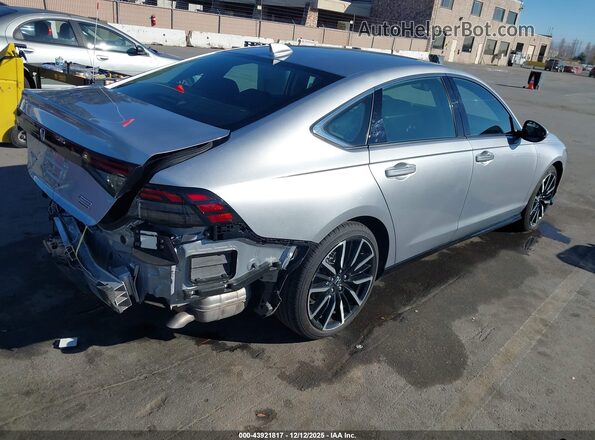 1HGCY2F84RA044882 2024 HONDA ACCORD Silver Rear right