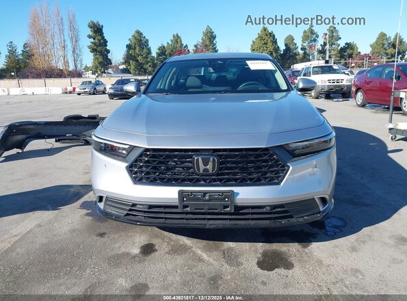 1HGCY2F84RA044882 2024 HONDA ACCORD Silver Instrument cluster view