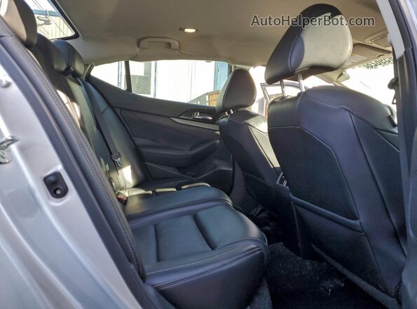 1N4AA6AP5JC407558 2018 NISSAN MAXIMA Silver 