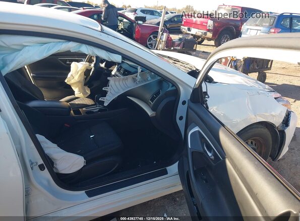 1N4AL3AP0HC253523 2017 NISSAN ALTIMA White Սալոնի դիմացի տեսք