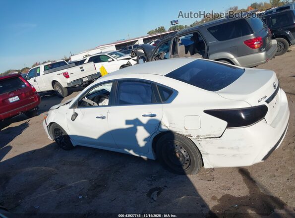 1N4AL3AP0HC253523 2017 NISSAN ALTIMA White Սալոնի հետևի տեսք