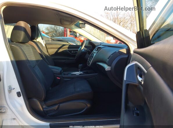 1N4AL3AP3JC269382 2018 NISSAN ALTIMA White 
