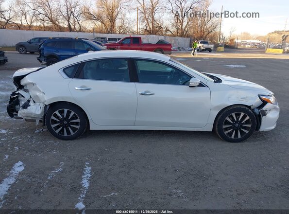 1N4AL3AP7JC249300 2018 NISSAN ALTIMA White 