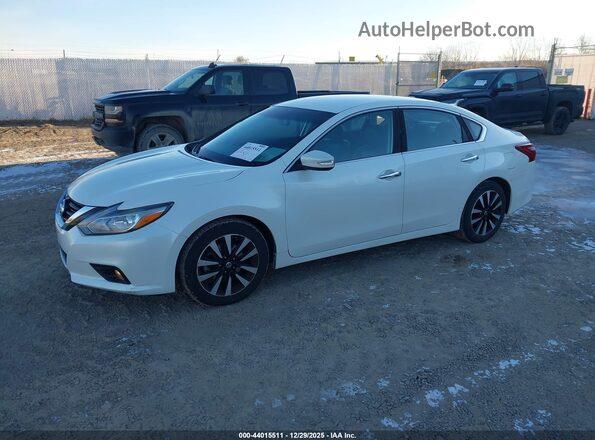 1N4AL3AP7JC249300 2018 NISSAN ALTIMA White 