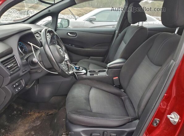 1N4AZ1CP3JC300081 2018 NISSAN LEAF Red 
