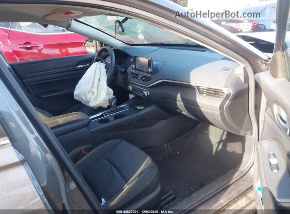 1N4BL4BV0NN333248 2022 NISSAN ALTIMA Gray Widok wnętrza z przodu