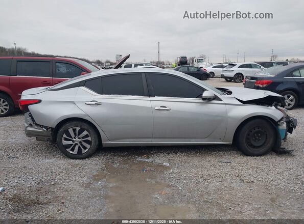 1N4BL4BV6KN325635 2019 NISSAN ALTIMA Silver Vista interior trasera