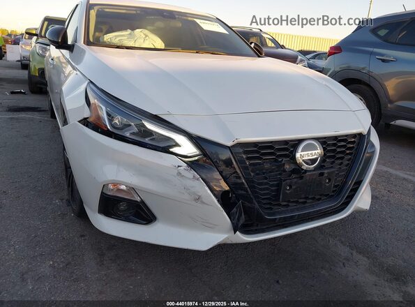 1N4BL4CV1NN330096 2022 NISSAN ALTIMA White Вид спереду
