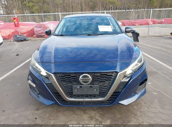 1N4BL4CV2KC149788 2019 NISSAN ALTIMA Dark Blue Instrument cluster view