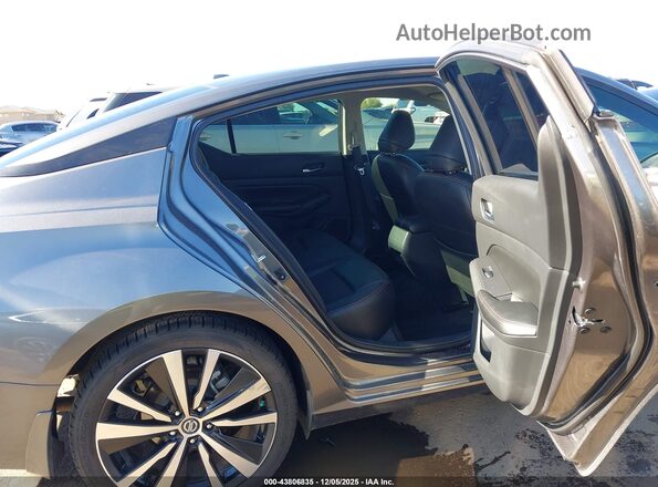 1N4BL4CV2NN413651 2022 NISSAN ALTIMA Gray Вид наклейки з VIN-кодом