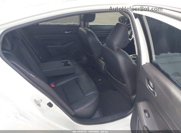 1N4BL4CV8KC164599 2019 NISSAN ALTIMA White Вид наклейки з VIN-кодом