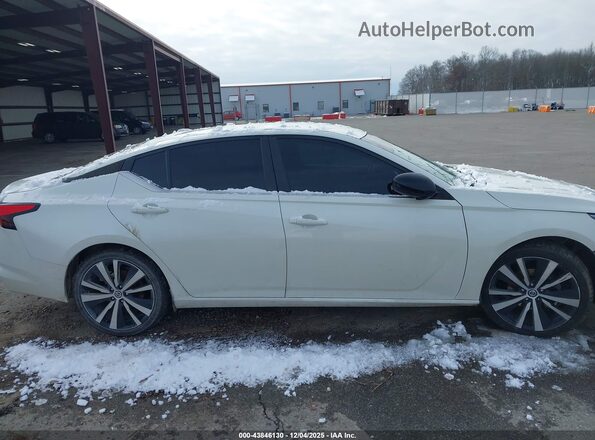 1N4BL4CV8KC164599 2019 NISSAN ALTIMA White Панорамний вид салону 360°