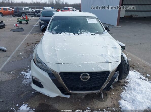 1N4BL4CV8KC164599 2019 NISSAN ALTIMA White Вид задньої частини салону