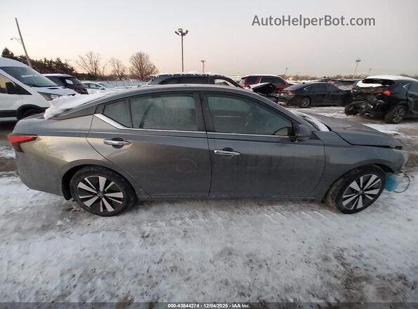 1N4BL4DV9NN370778 2022 NISSAN ALTIMA Gray უკანა სალონის ხედი
