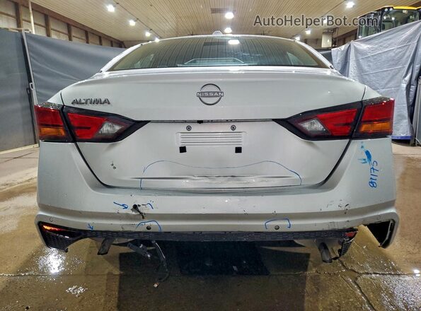 1N4BL4DV9SN403144 2025 NISSAN ALTIMA Silver Вид ззаду