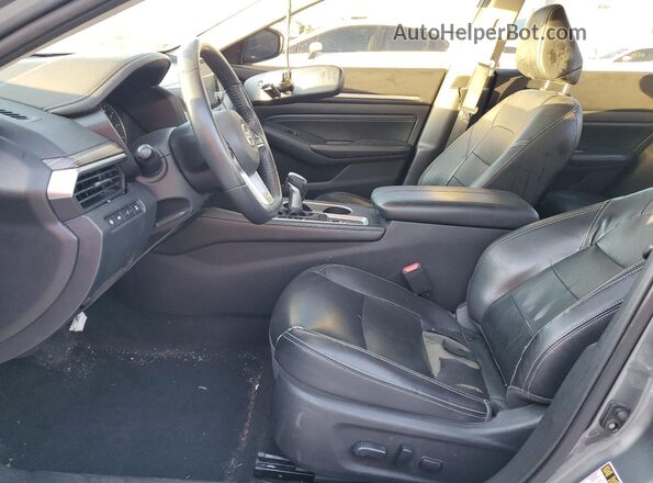 1N4BL4EV2KC245577 2019 NISSAN ALTIMA Gray Front interior view
