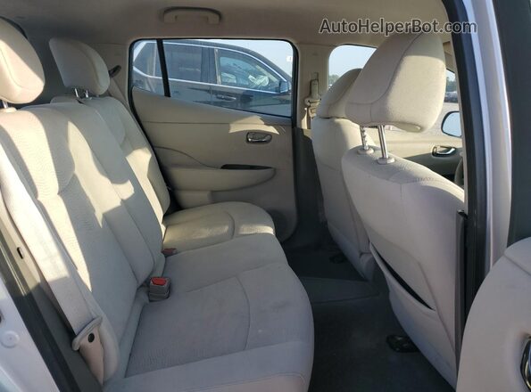 1N4BZ0CP5HC305517 2017 NISSAN LEAF Silver 