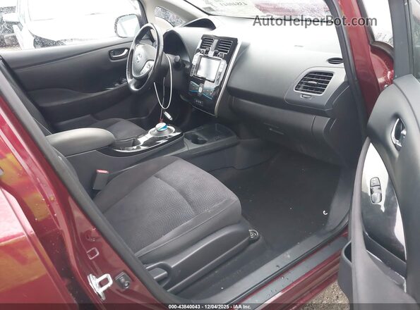 1N4BZ0CP9GC309035 2016 NISSAN LEAF Burgundy Vista interior delantera