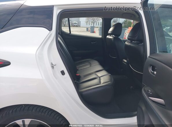 1N4BZ1CP2KC312244 2019 NISSAN LEAF White Widok naklejki z numerem VIN