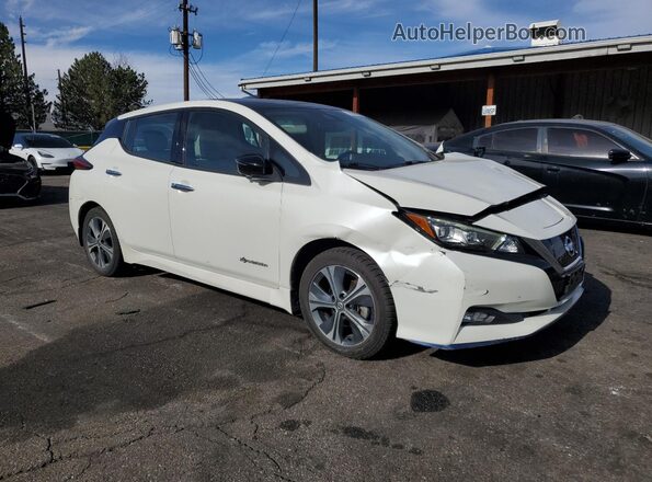 1N4BZ1CP2KC312602 2019 NISSAN LEAF White Delantero derecho