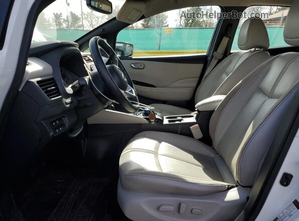 1N4BZ1CP2KC312602 2019 NISSAN LEAF White Vista interior delantera
