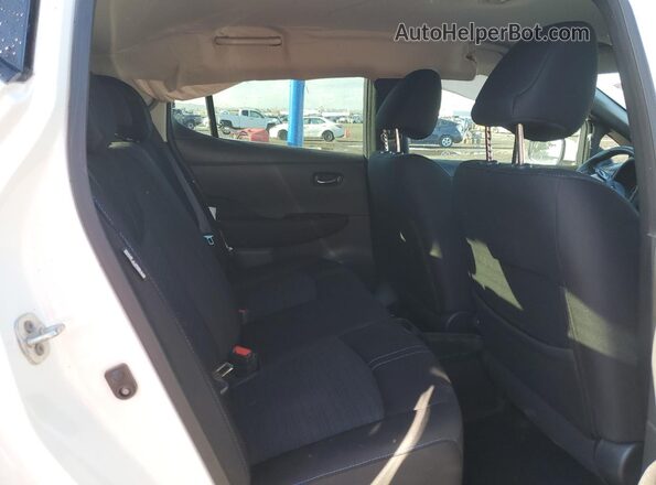 1N4CZ1CV3PC552722 2023 NISSAN LEAF White Vista de los asientos traseros