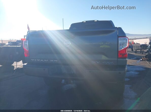 1N6BA1F45JN524901 2018 NISSAN TITAN XD Черный 