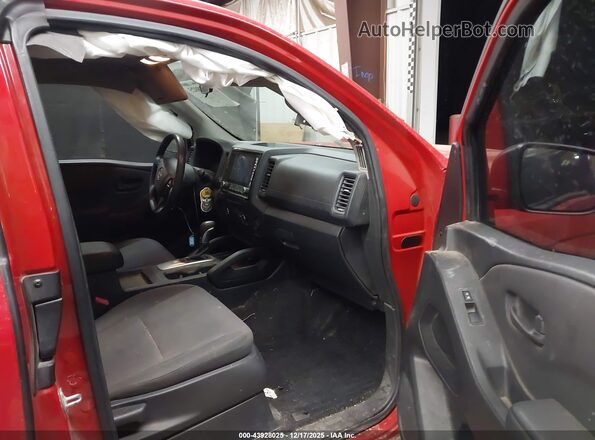 1N6ED1CL7NN647752 2022 NISSAN FRONTIER Красный Вид салона спереди