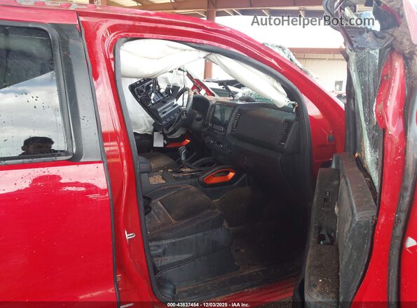 1N6ED1EK8RN660472 2024 NISSAN FRONTIER Red წინა სალონის ხედი