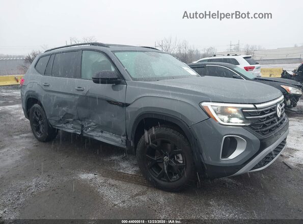 1V2CR2CA2SC516265 2025 VOLKSWAGEN ATLAS Gray Front view