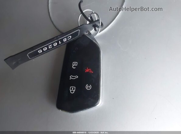 1V2CR2CA2SC516265 2025 VOLKSWAGEN ATLAS Gray Dashboard view