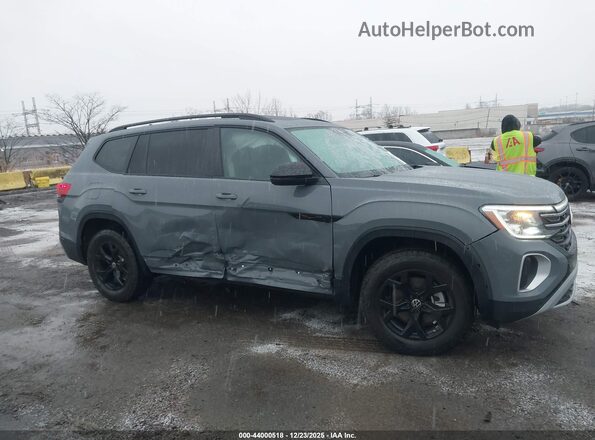 1V2CR2CA2SC516265 2025 VOLKSWAGEN ATLAS Gray Rear interior view