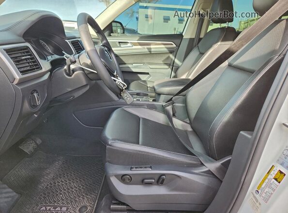 1V2ER2CA4JC509793 2018 VOLKSWAGEN ATLAS White 